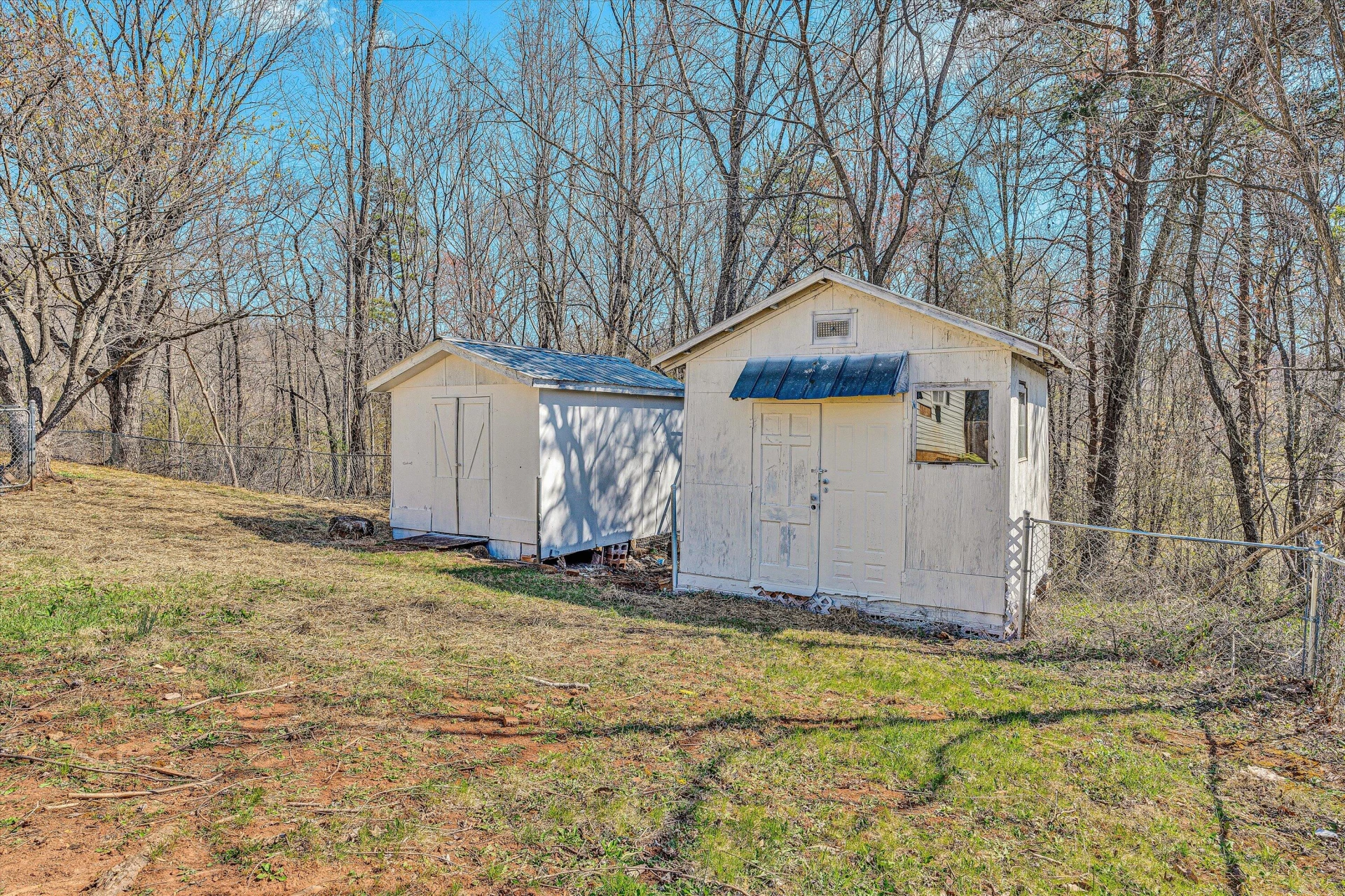 1330 Springfield DR - Photo 28