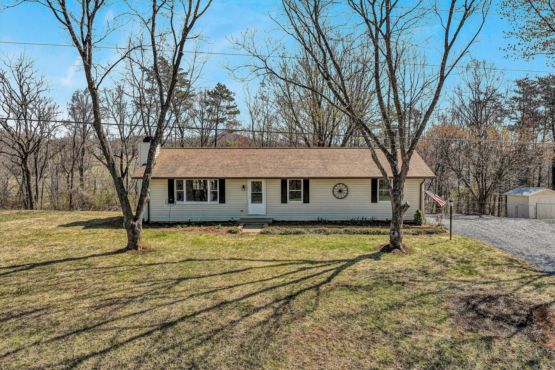 1330 Springfield DR - Photo 30