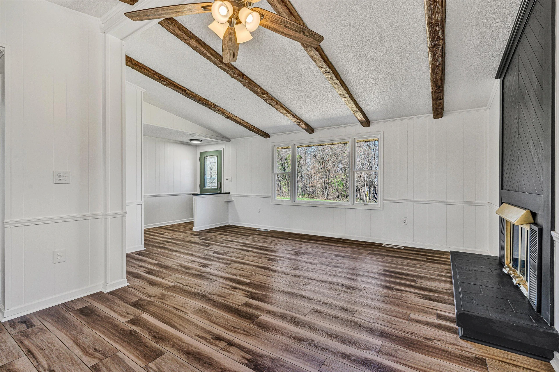 1330 Springfield DR - Photo 7