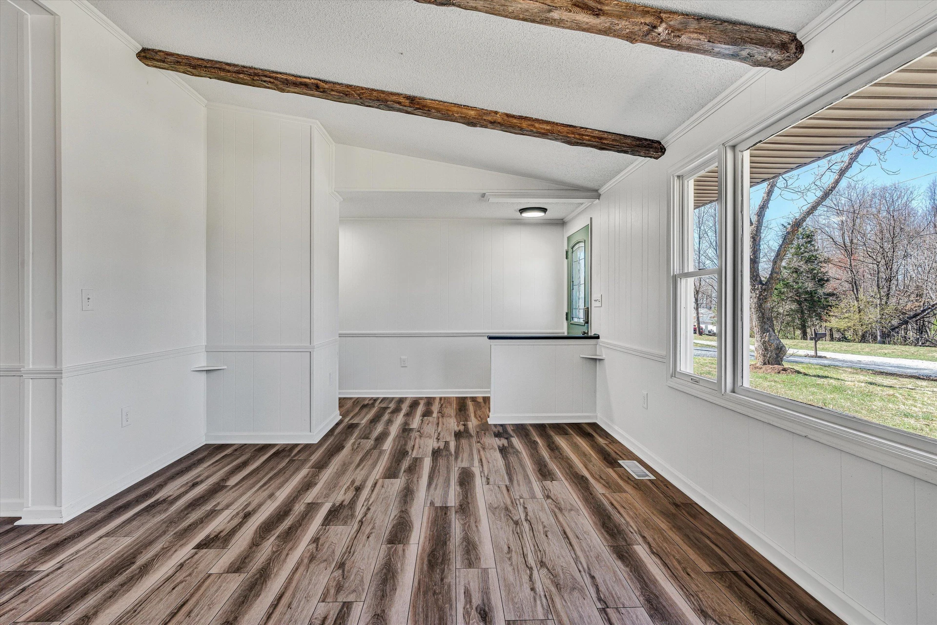 1330 Springfield DR - Photo 9