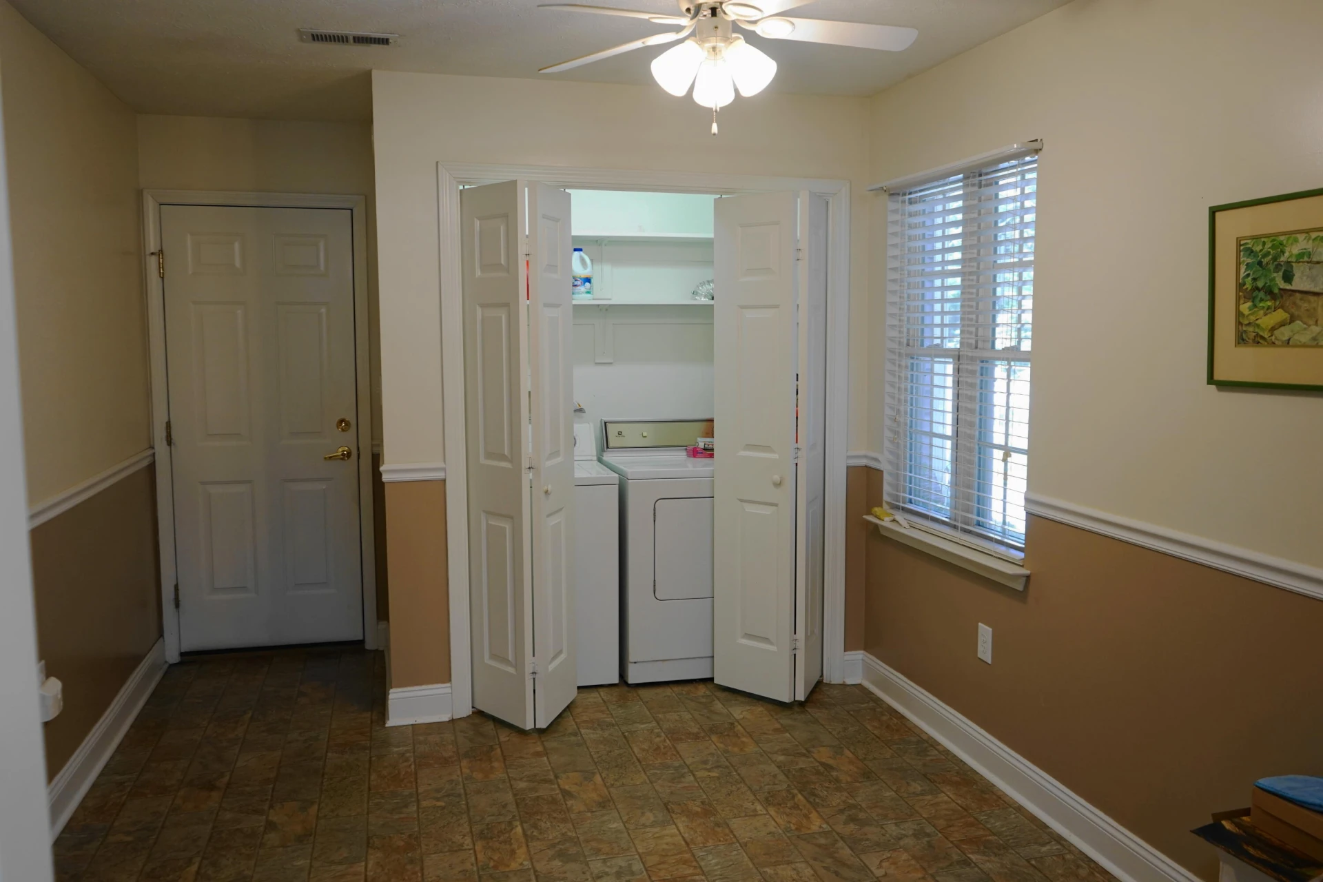 8531 Pineflat LN - Photo 12