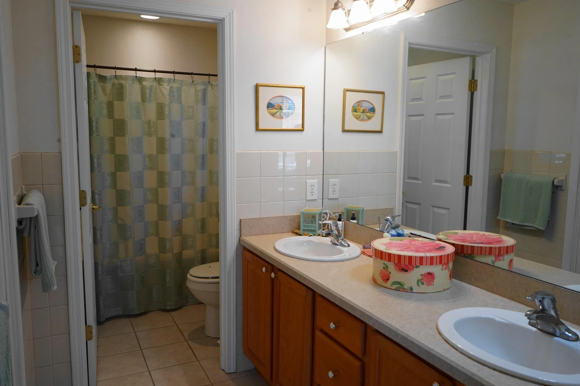 8531 Pineflat LN - Photo 17