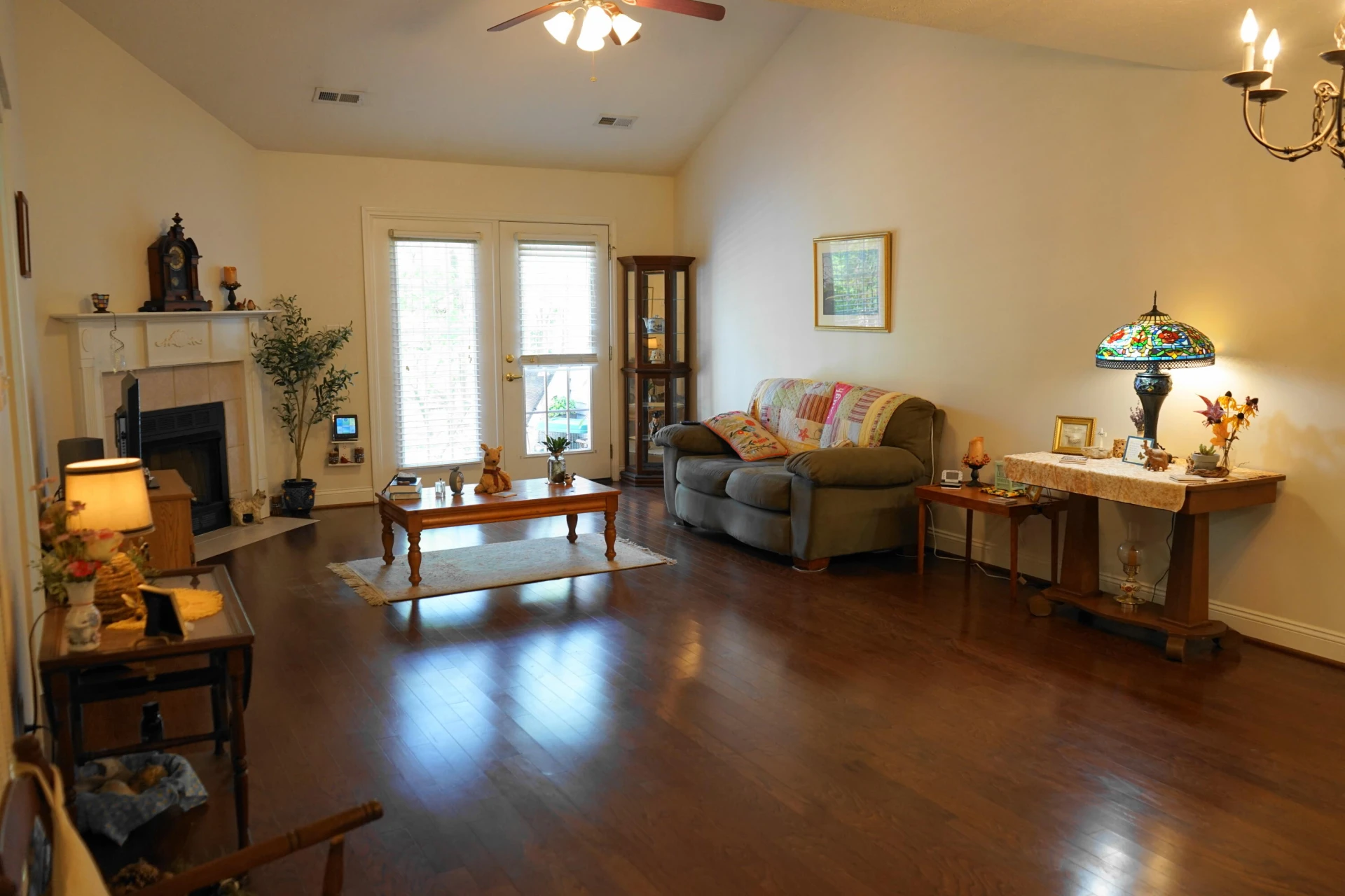 8531 Pineflat LN - Photo 4