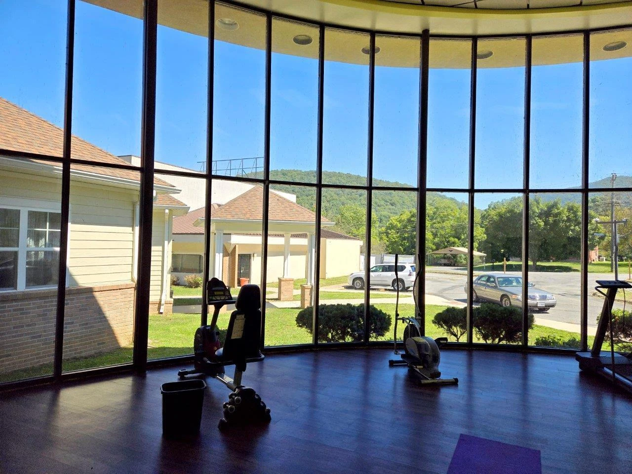 203 Interstate DR - Photo 4