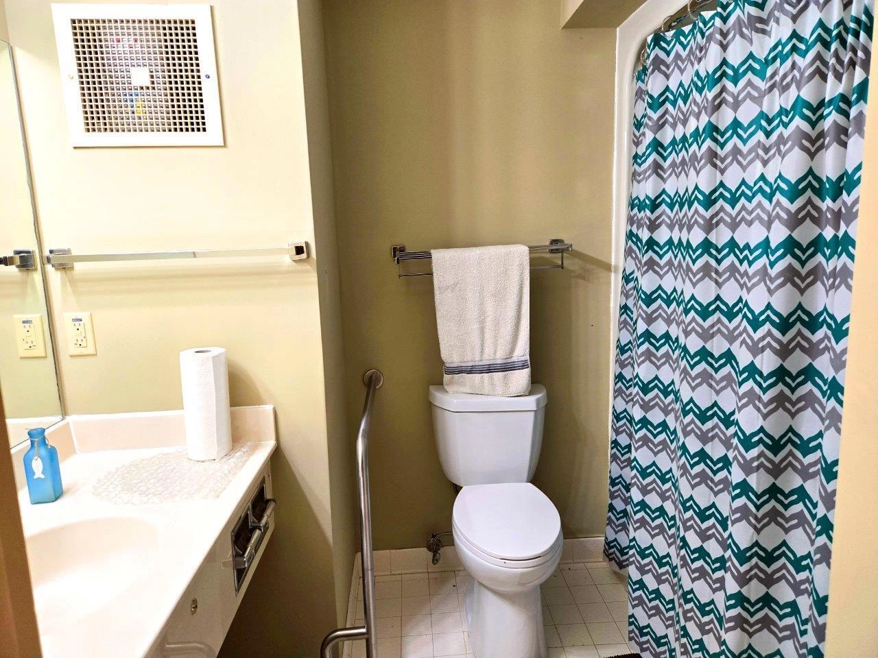 203 Interstate DR - Photo 8