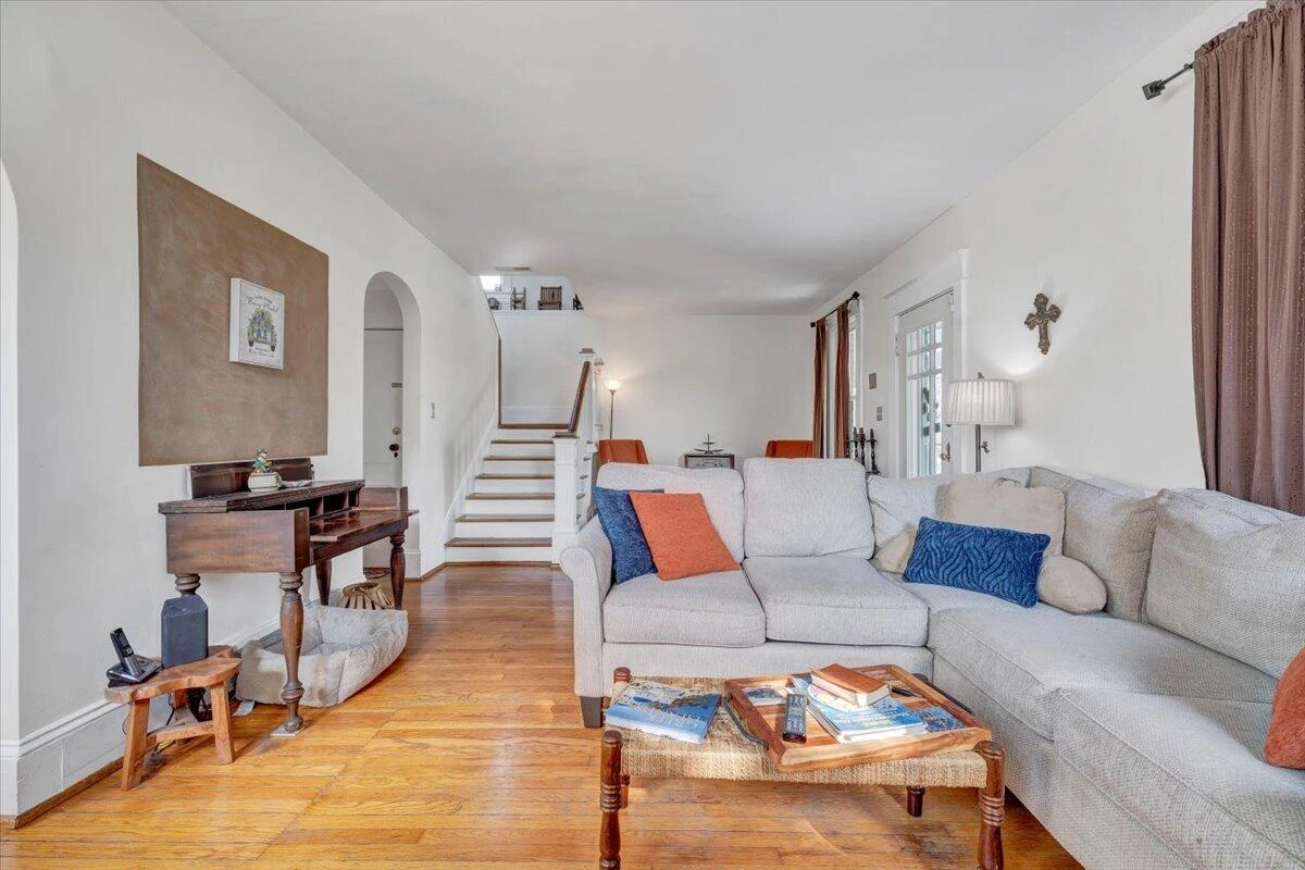 2501 Weaver RD - Photo 13