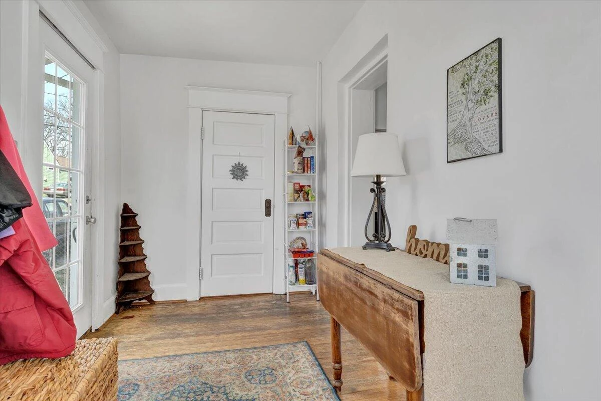 2501 Weaver RD - Photo 24