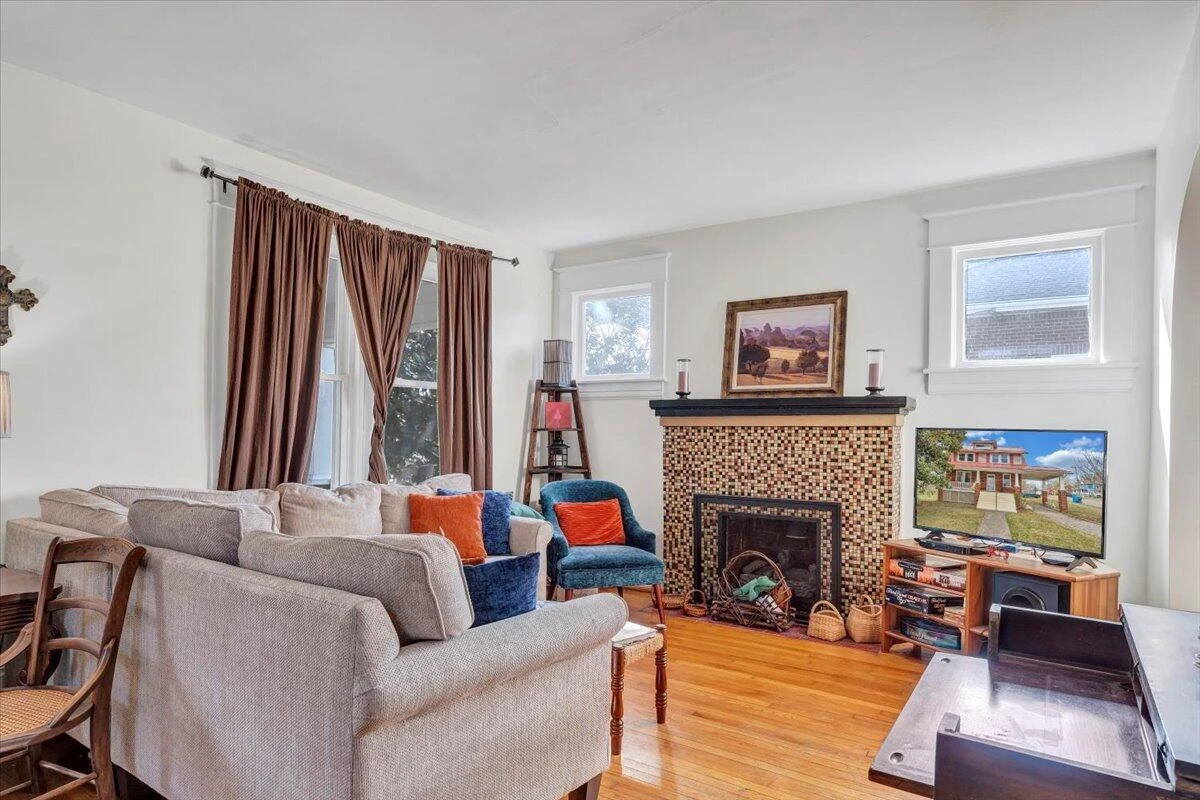 2501 Weaver RD - Photo 12