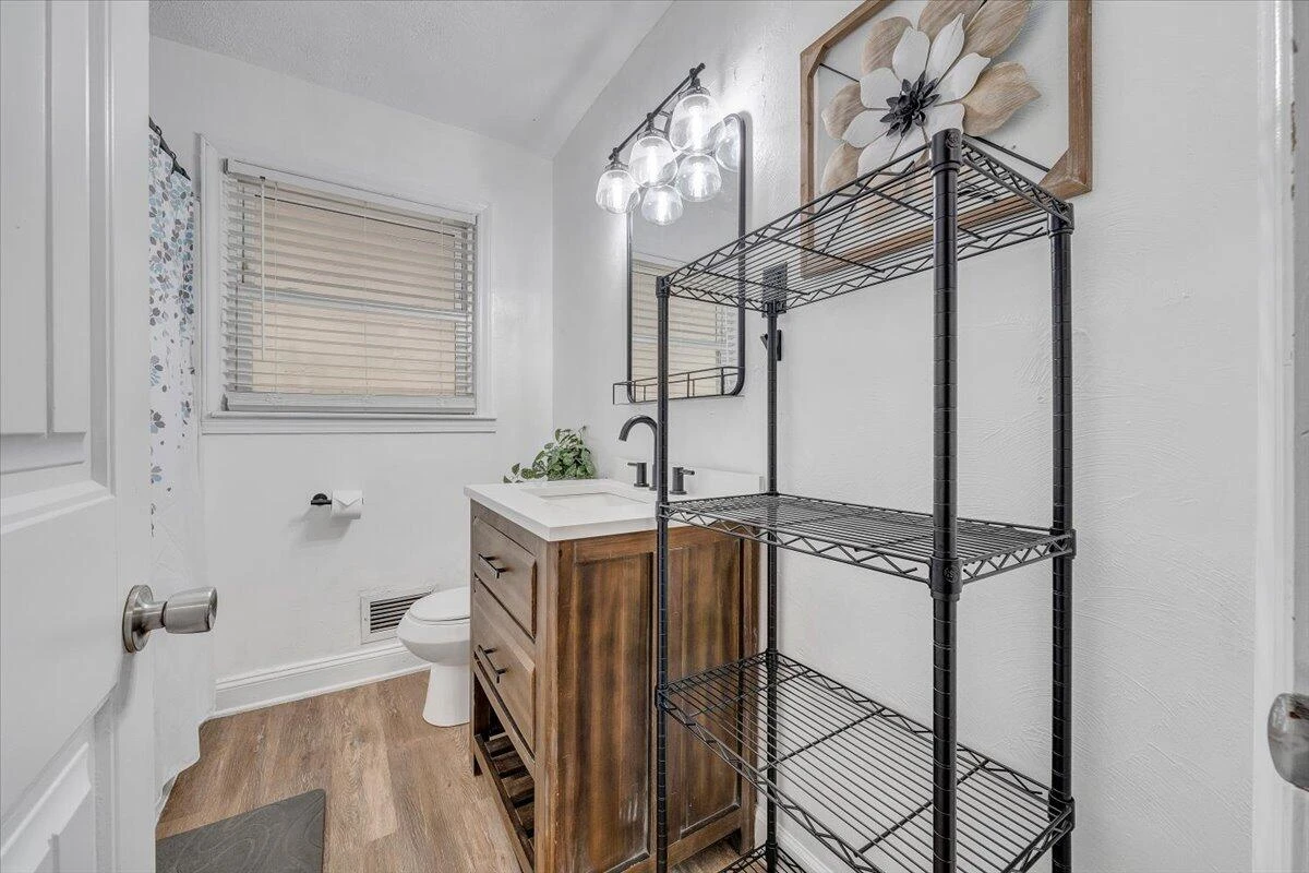 331 Ross ST - Photo 12