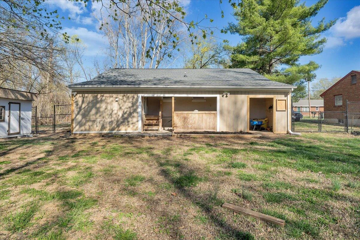 331 Ross ST - Photo 17