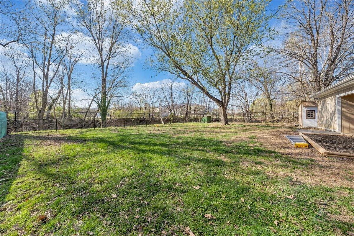 331 Ross ST - Photo 26