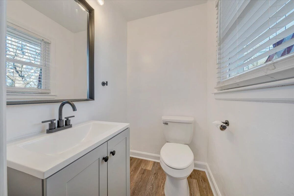 331 Ross ST - Photo 9