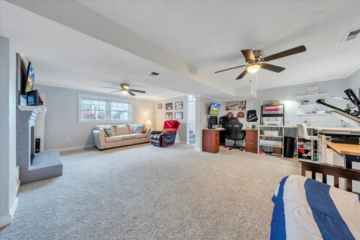 903 Olney RD - Photo 13
