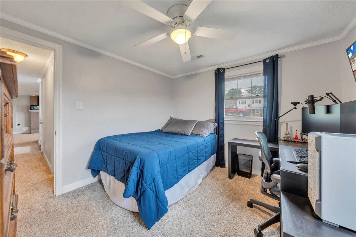 903 Olney RD - Photo 17
