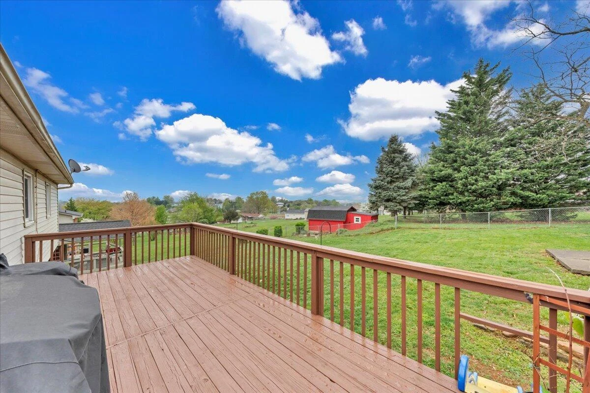 903 Olney RD - Photo 22