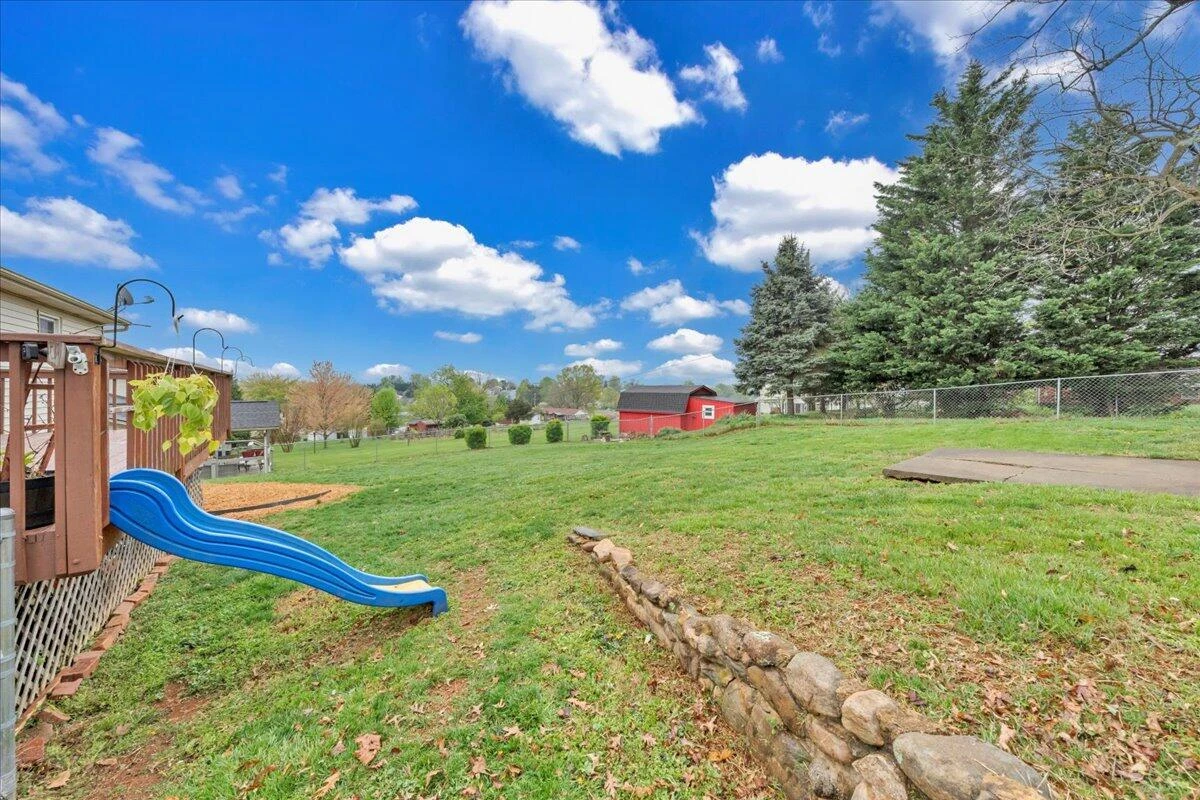 903 Olney RD - Photo 25