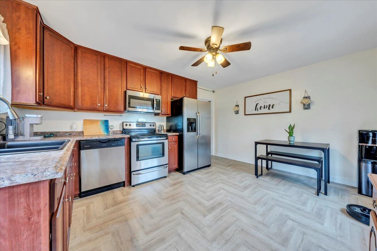 903 Olney RD - Photo 7
