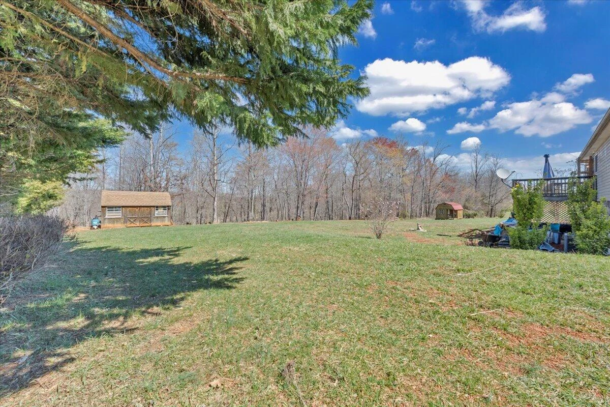 2281 Smith Mountain Lake PKWY - Photo 20