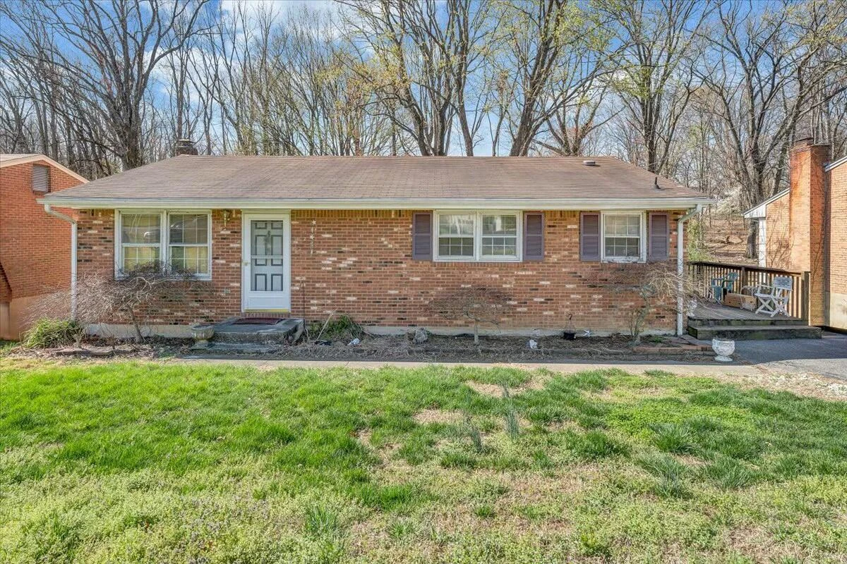 822 Brownwood DR