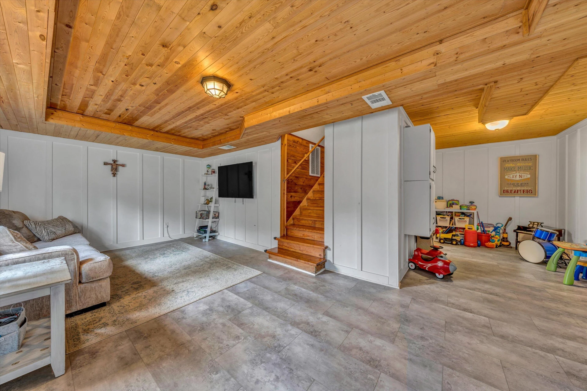 7514 Mt Chestnut RD - Photo 24