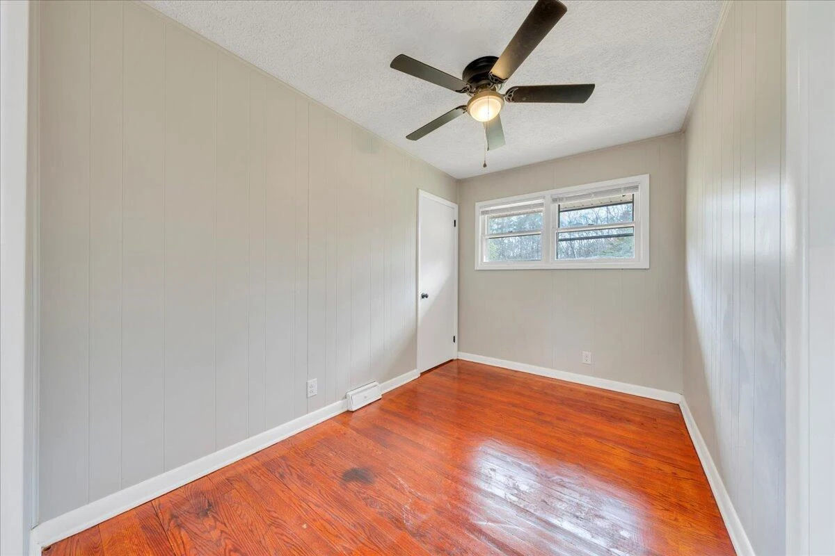 76 Maxey DR - Photo 15