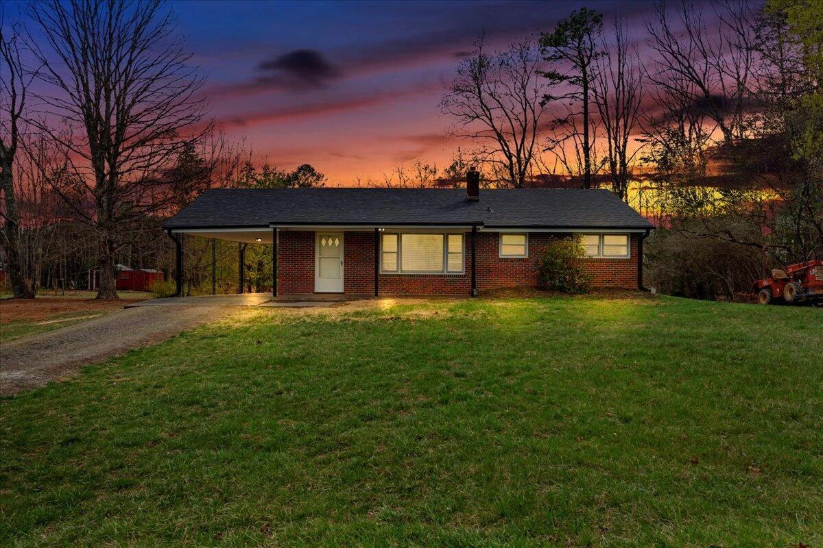 76 Maxey DR - Photo 2