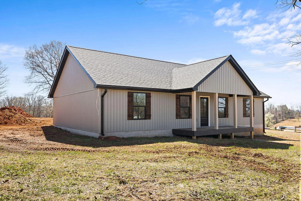 1050 Quaker Church RD - Photo 3