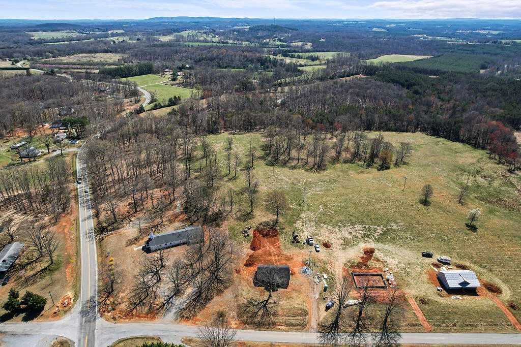 1050 Quaker Church RD - Photo 37