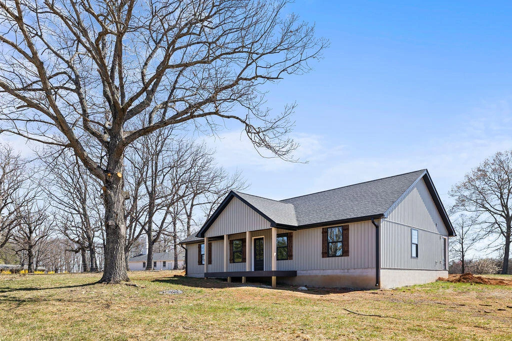 1050 Quaker Church RD - Photo 4