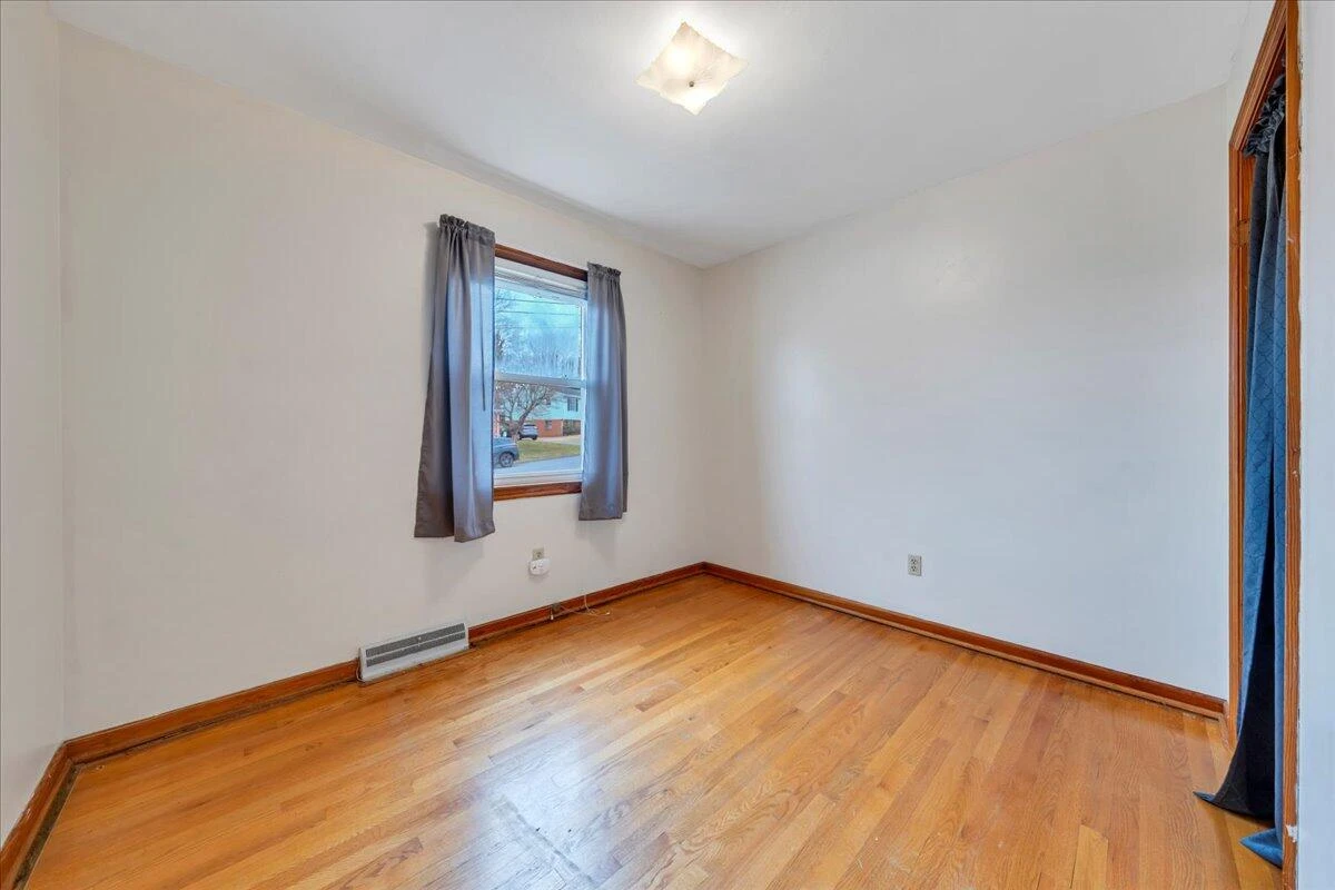 316 Houston AVE - Photo 21
