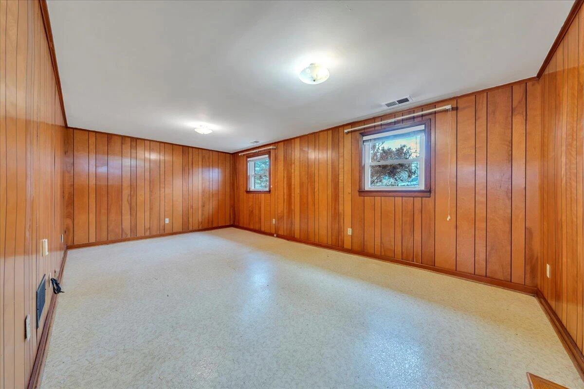 316 Houston AVE - Photo 23