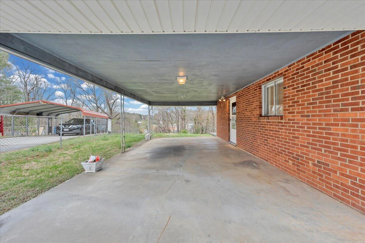 316 Houston AVE - Photo 34