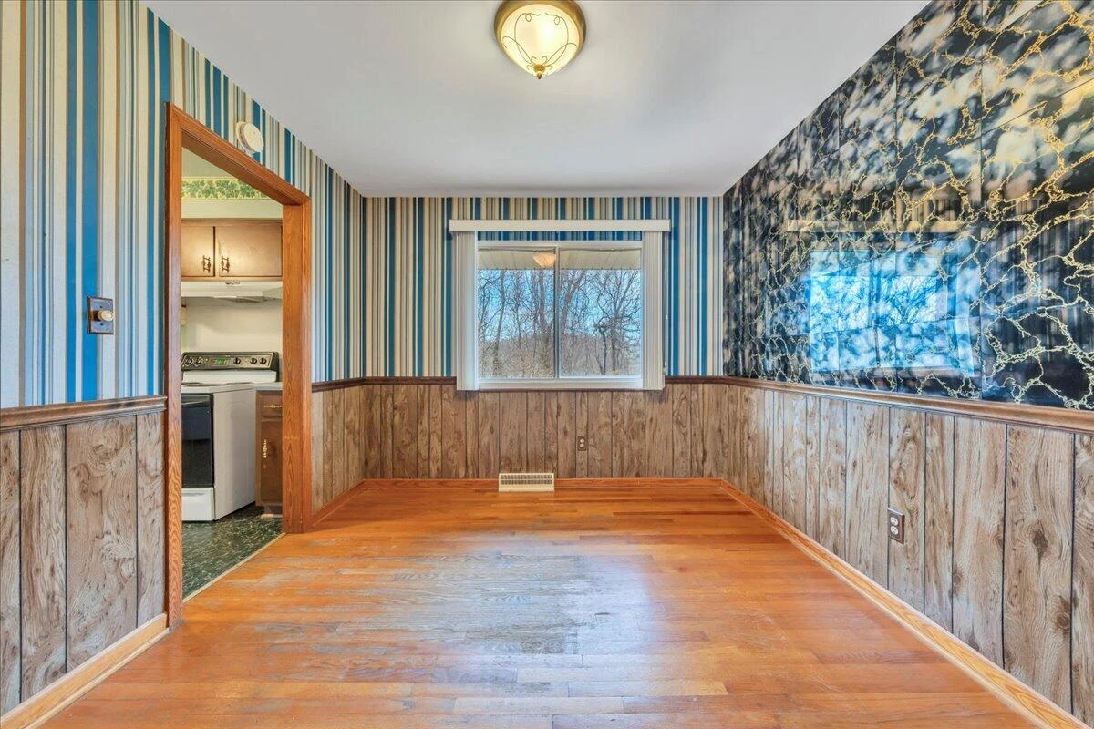 316 Houston AVE - Photo 7