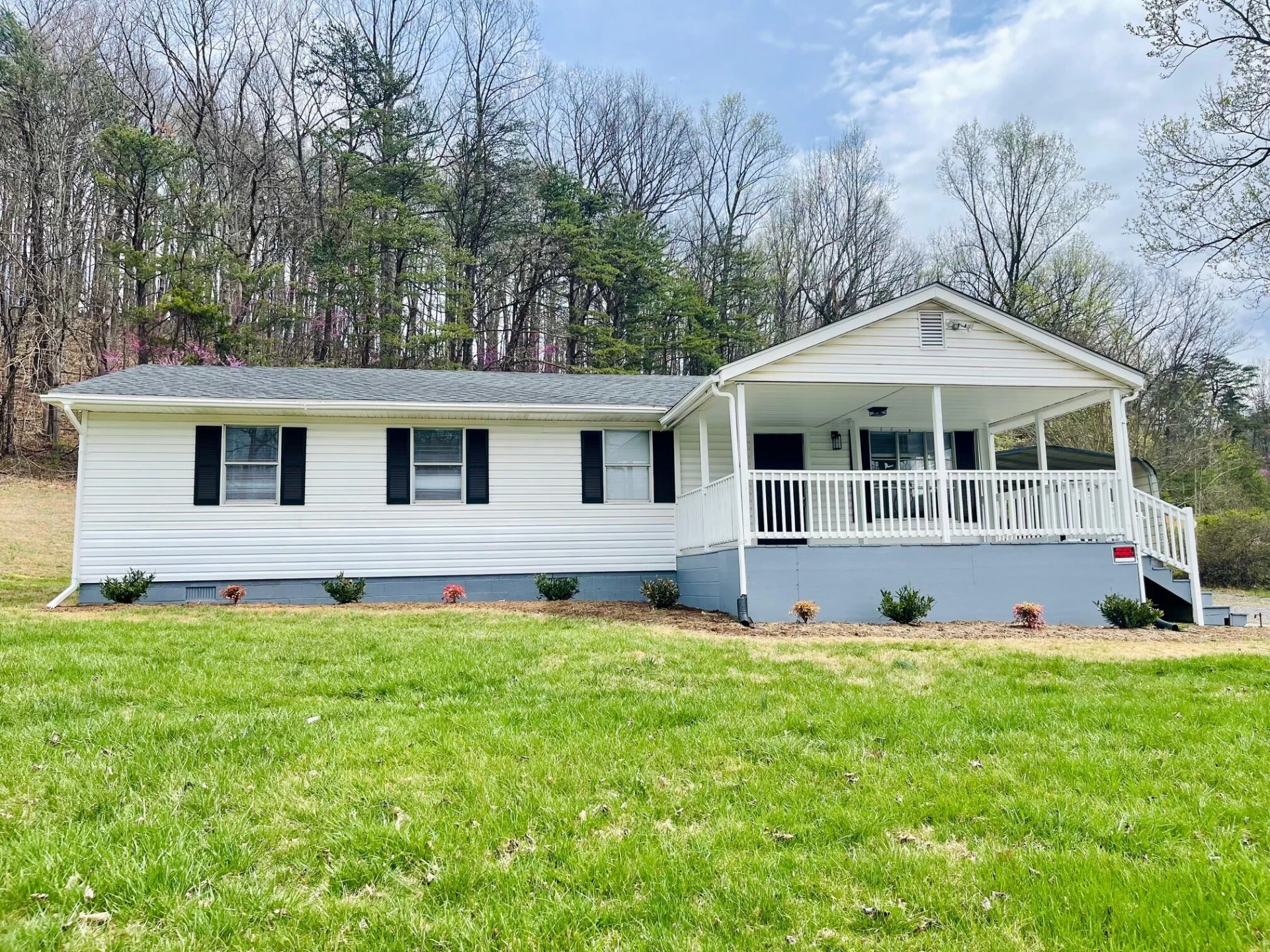 161 Orange LN
