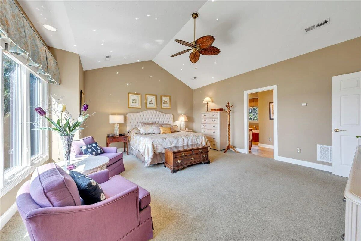 949 Boardwalk DR - Photo 55