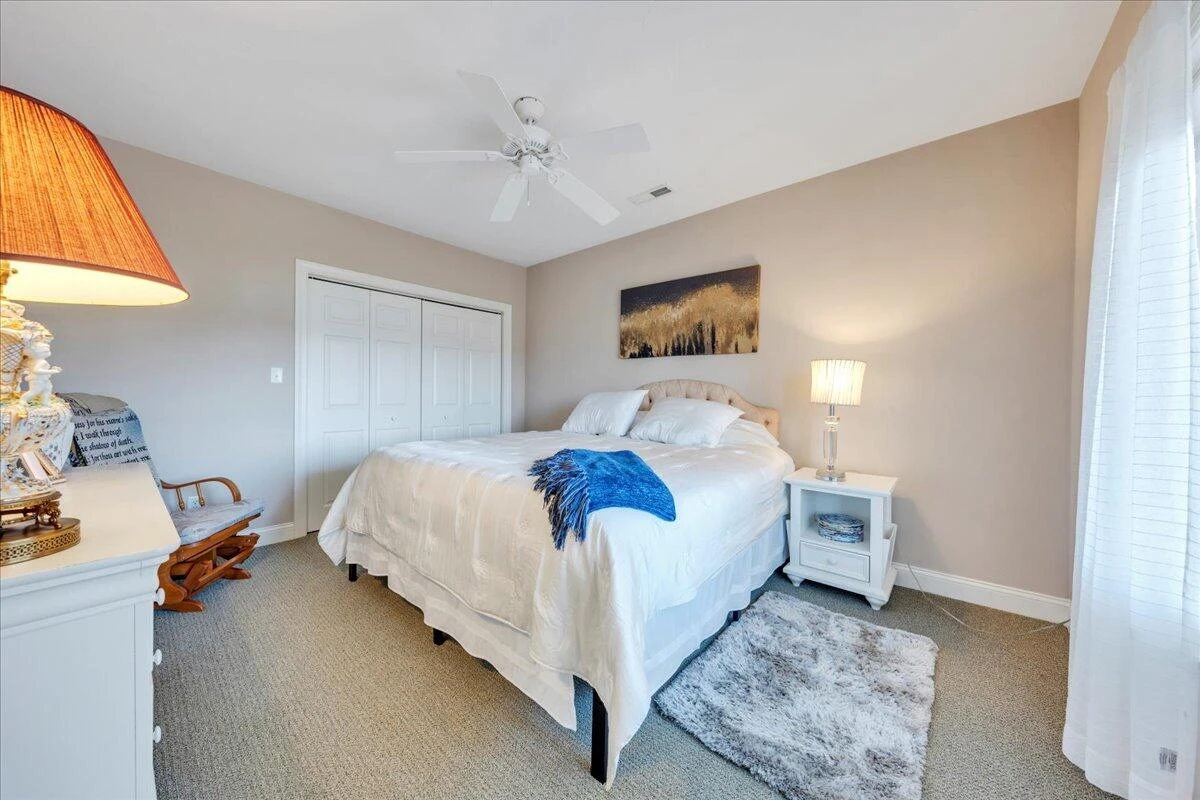 949 Boardwalk DR - Photo 66