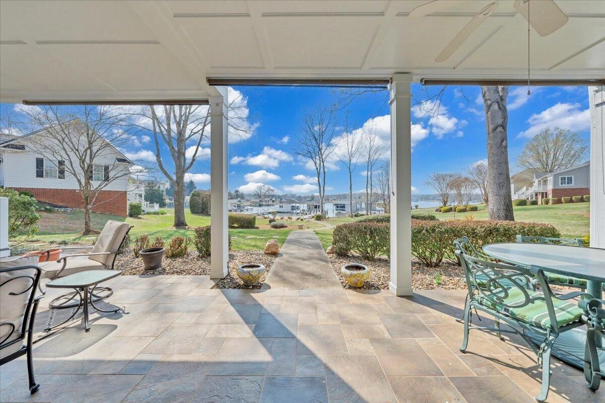 949 Boardwalk DR - Photo 68