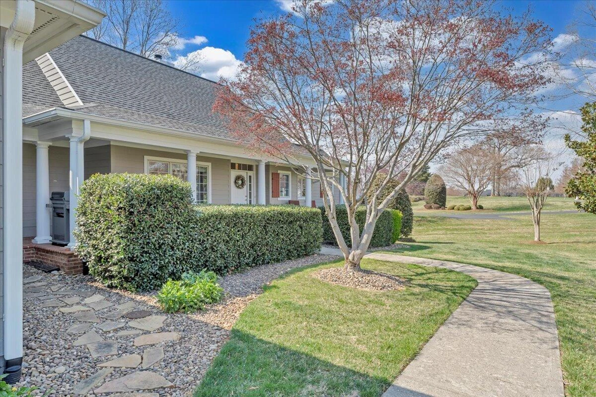 949 Boardwalk DR - Photo 14