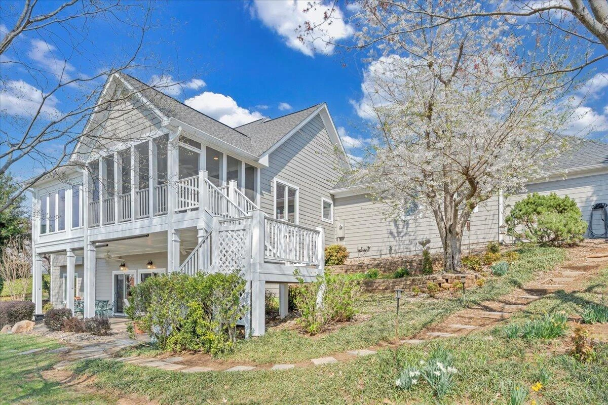 949 Boardwalk DR - Photo 92
