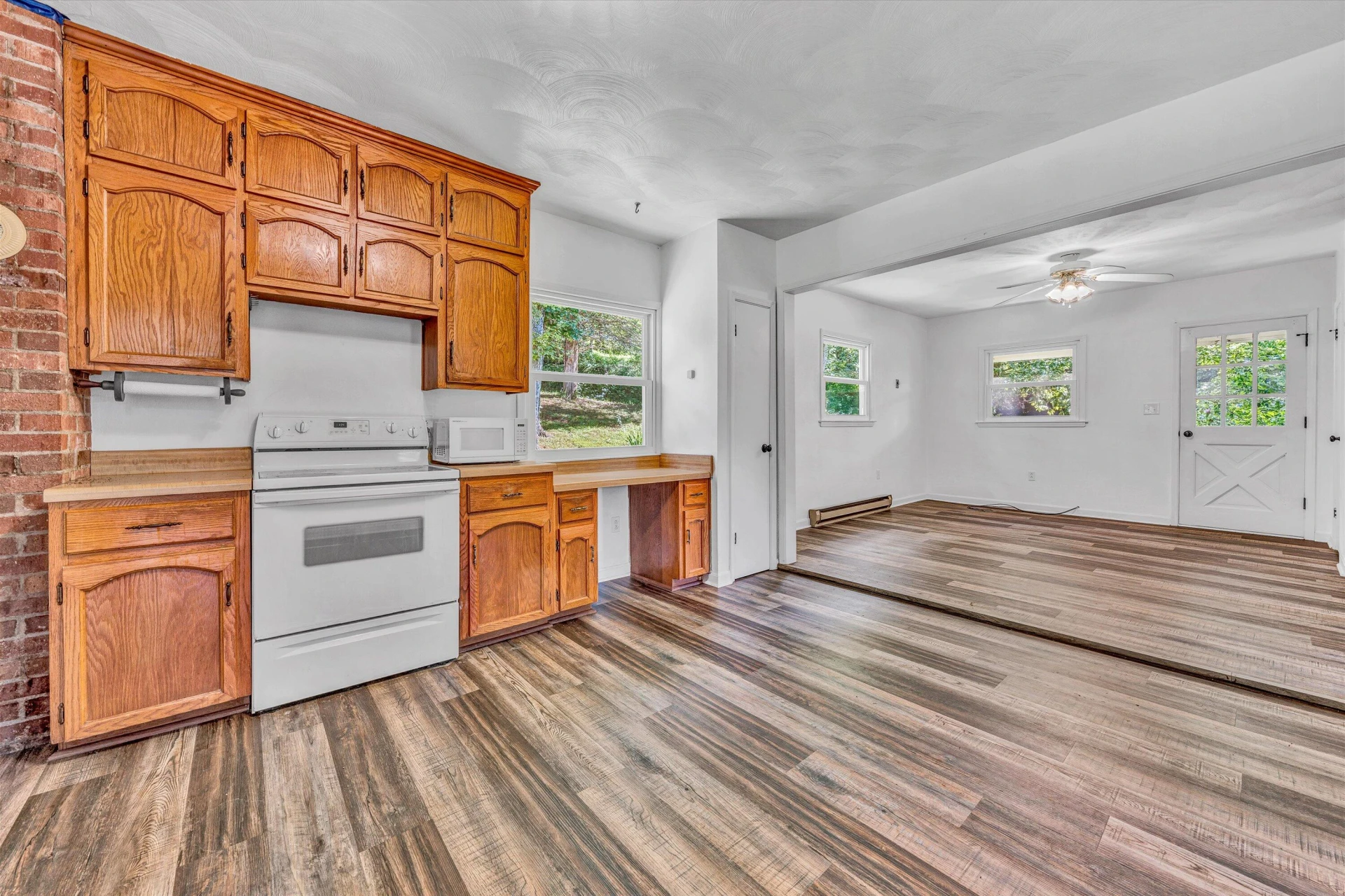 715 PRIMROSE RD - Photo 11