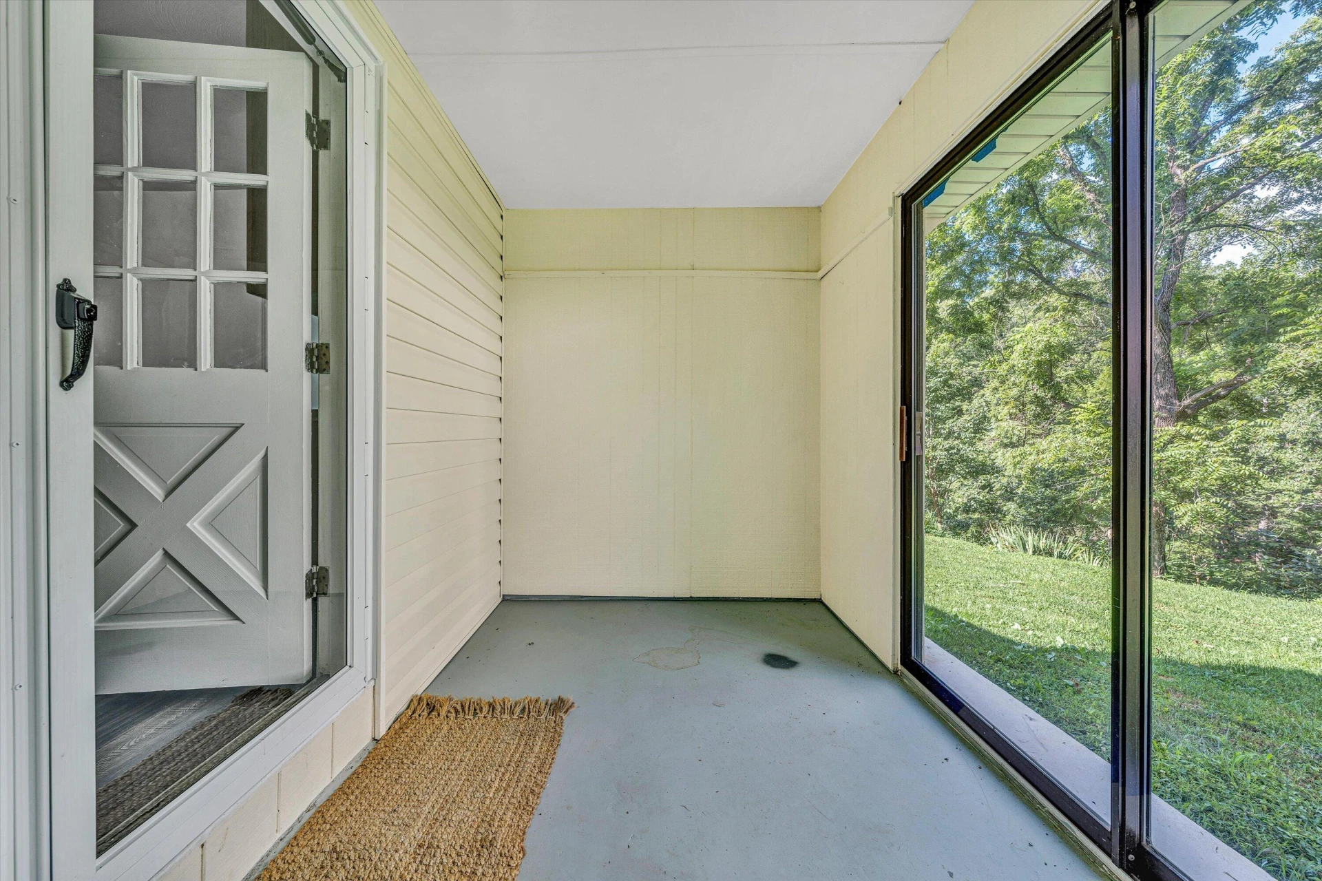 715 PRIMROSE RD - Photo 21