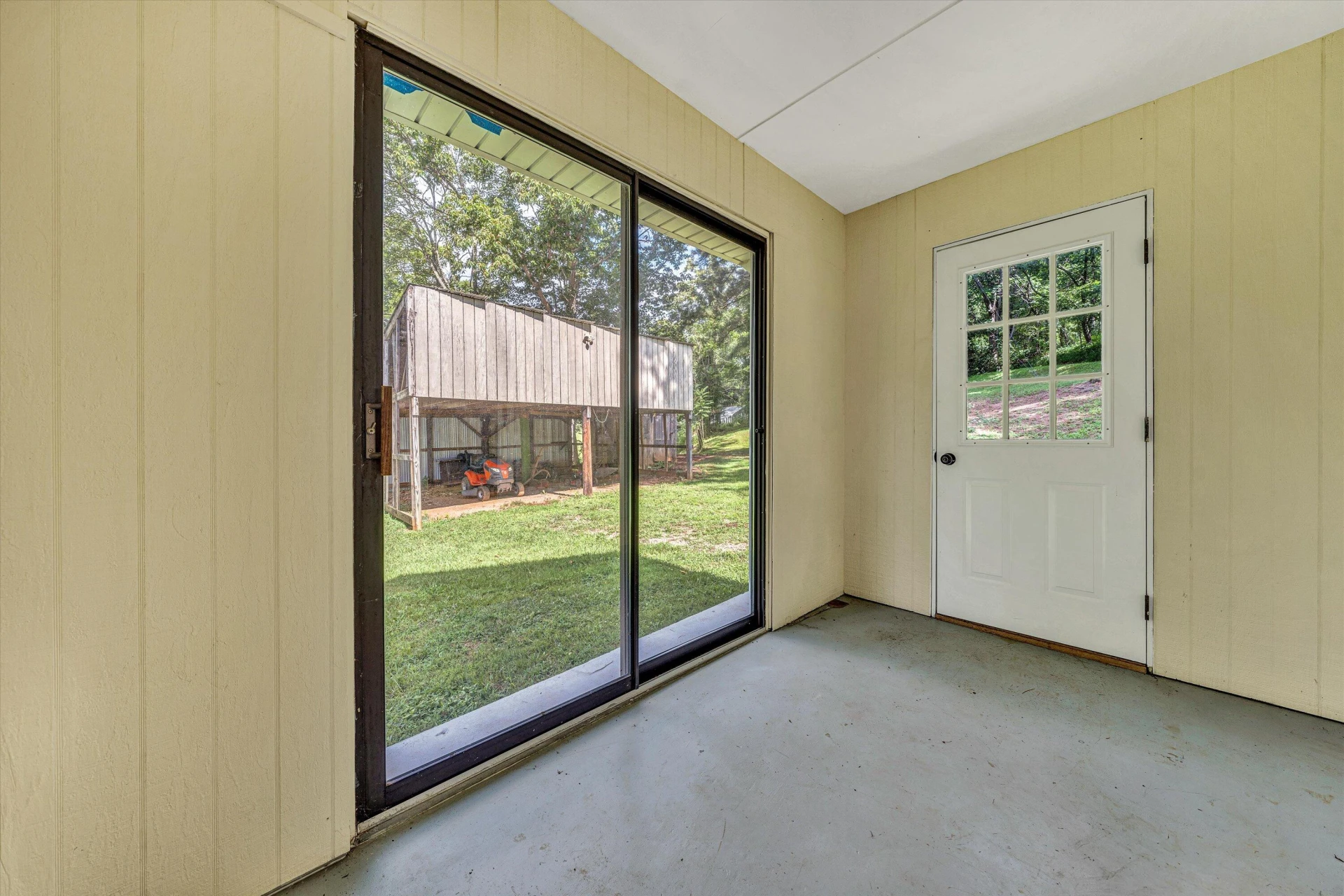 715 PRIMROSE RD - Photo 22