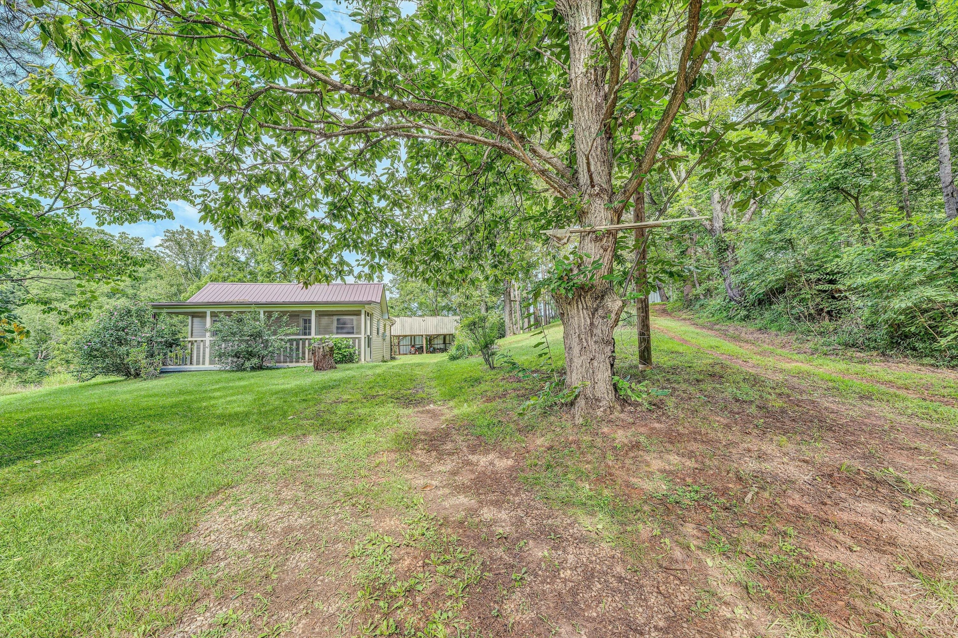 715 PRIMROSE RD - Photo 23