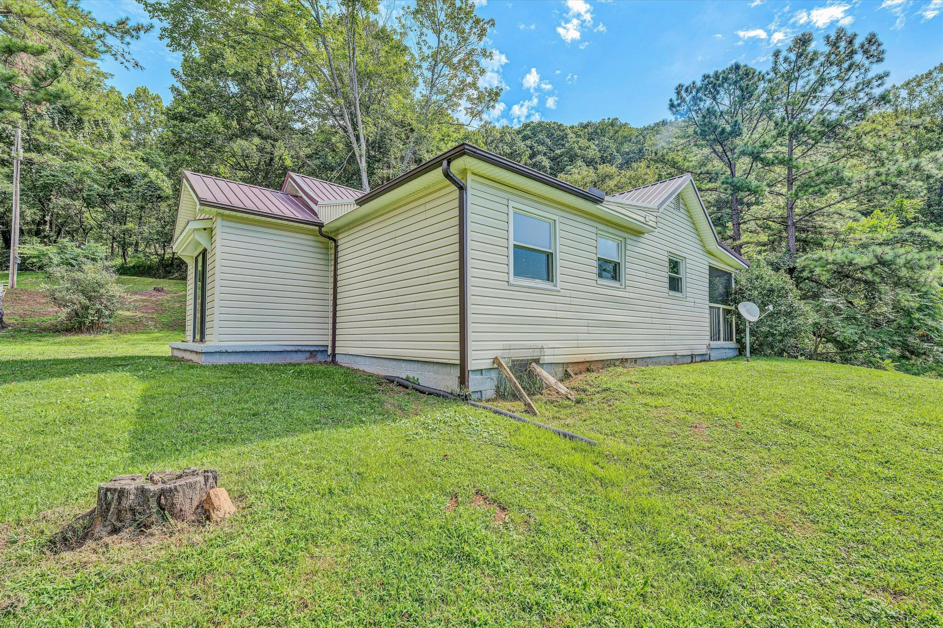 715 PRIMROSE RD - Photo 27
