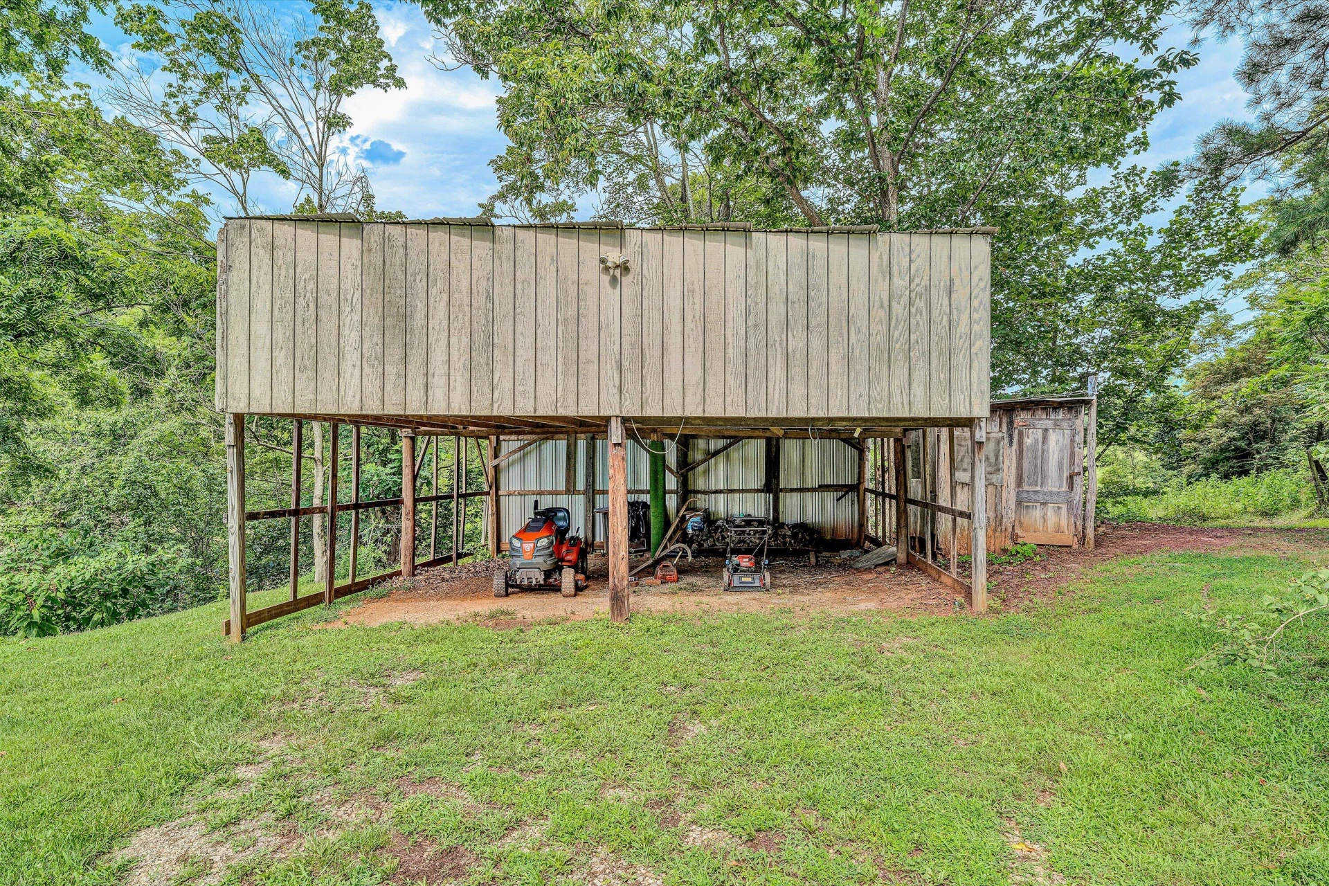 715 PRIMROSE RD - Photo 30