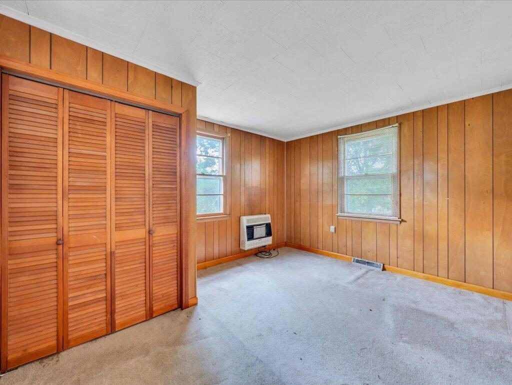 110 Lafayette AVE - Photo 16