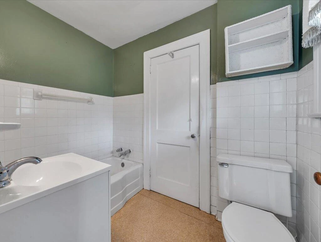110 Lafayette AVE - Photo 22