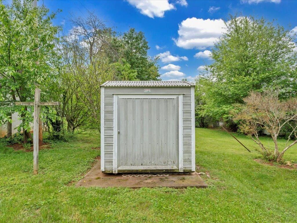 110 Lafayette AVE - Photo 25
