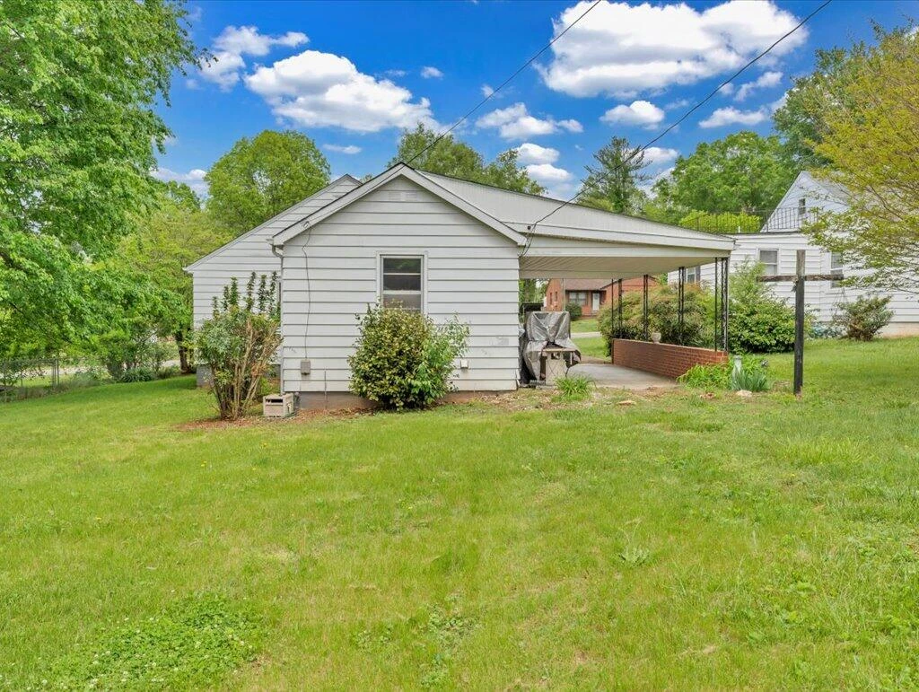 110 Lafayette AVE - Photo 27