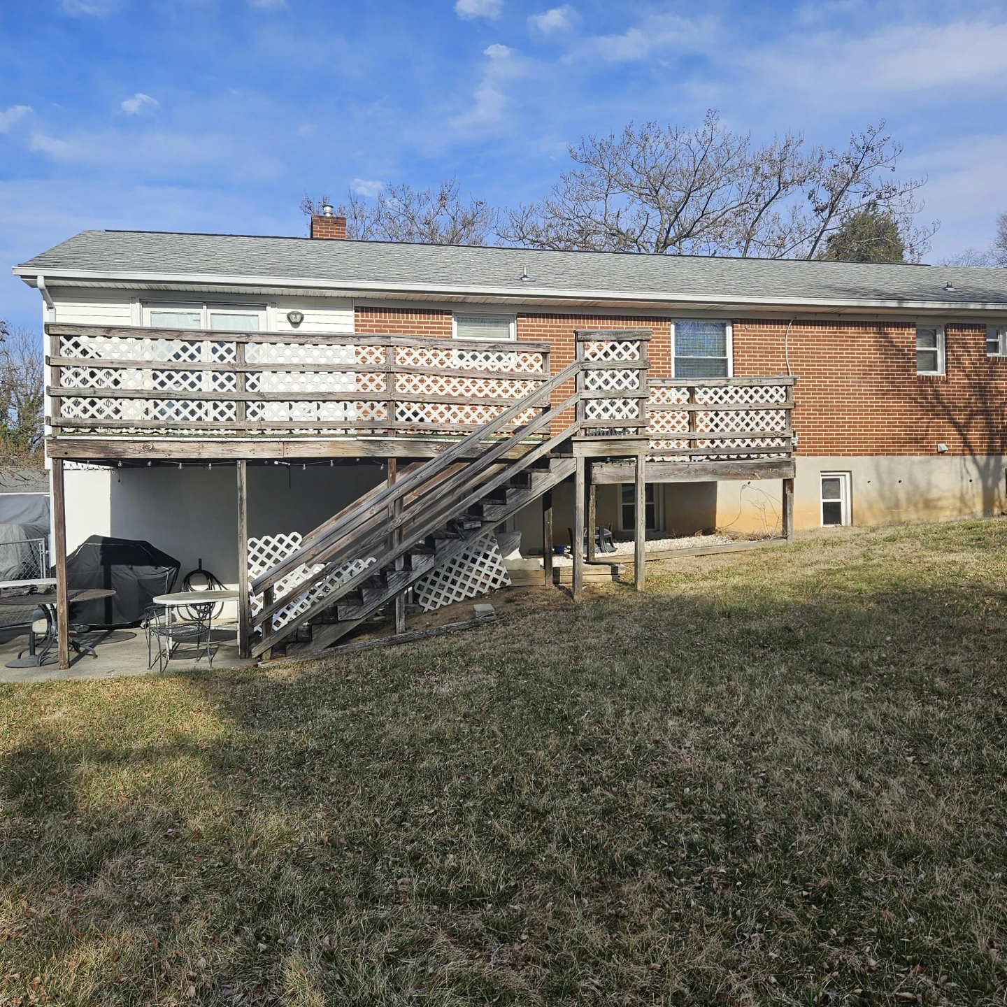 7372 Chester DR - Photo 5